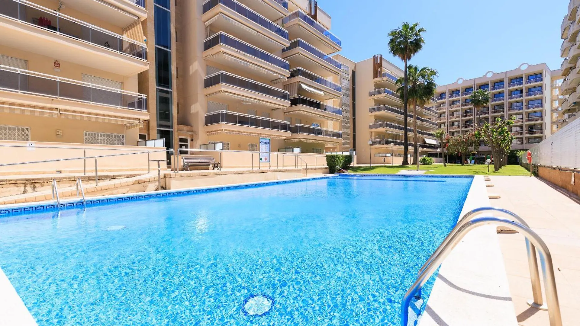 דירות סאלו Ventura 2 Planet Costa Dorada ספרד
